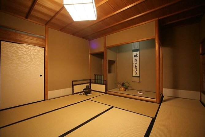 Uji Walking Tour - Byodo-in temple and Tea Ceremony from Kyoto - The 20-minute train ride from Kyoto Station