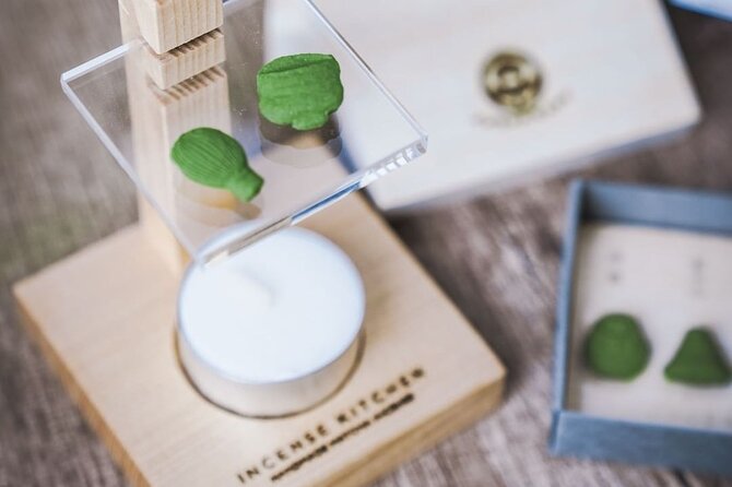 Utilising upcycled Matcha! Creating matcha incense (Uji, Kyoto) - The next 45 minutes: shaping 6 to 7 pieces